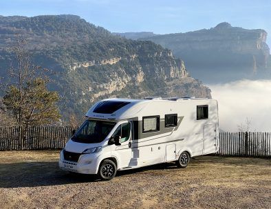Alquiler de Autocaravanas y Campers en Barcelona Autocaravaning Barcelona vista en montaña